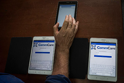 Simon Quigley from University of Queensland syncs all the Bisnis Blong Buluk tablets with the latest versions of the commcare surveys.  ACIAR has funded ‘Bisnis Blong Buluk’ a research project led by University of Queensland agricultural scientist Simon Quigely. Simon Quigley and other members of the project earlier in the year received training in commcare delivered by AgImpact. Bisnis Blong Buluk is already using surveys in their work for cattle, farmer and farm registrations.